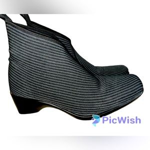 Charleston Shoe Co. Lower King Boots 9